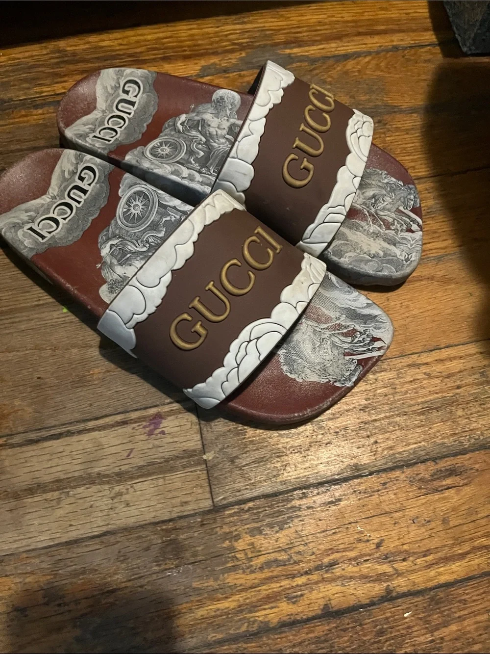 Gucci classic slide